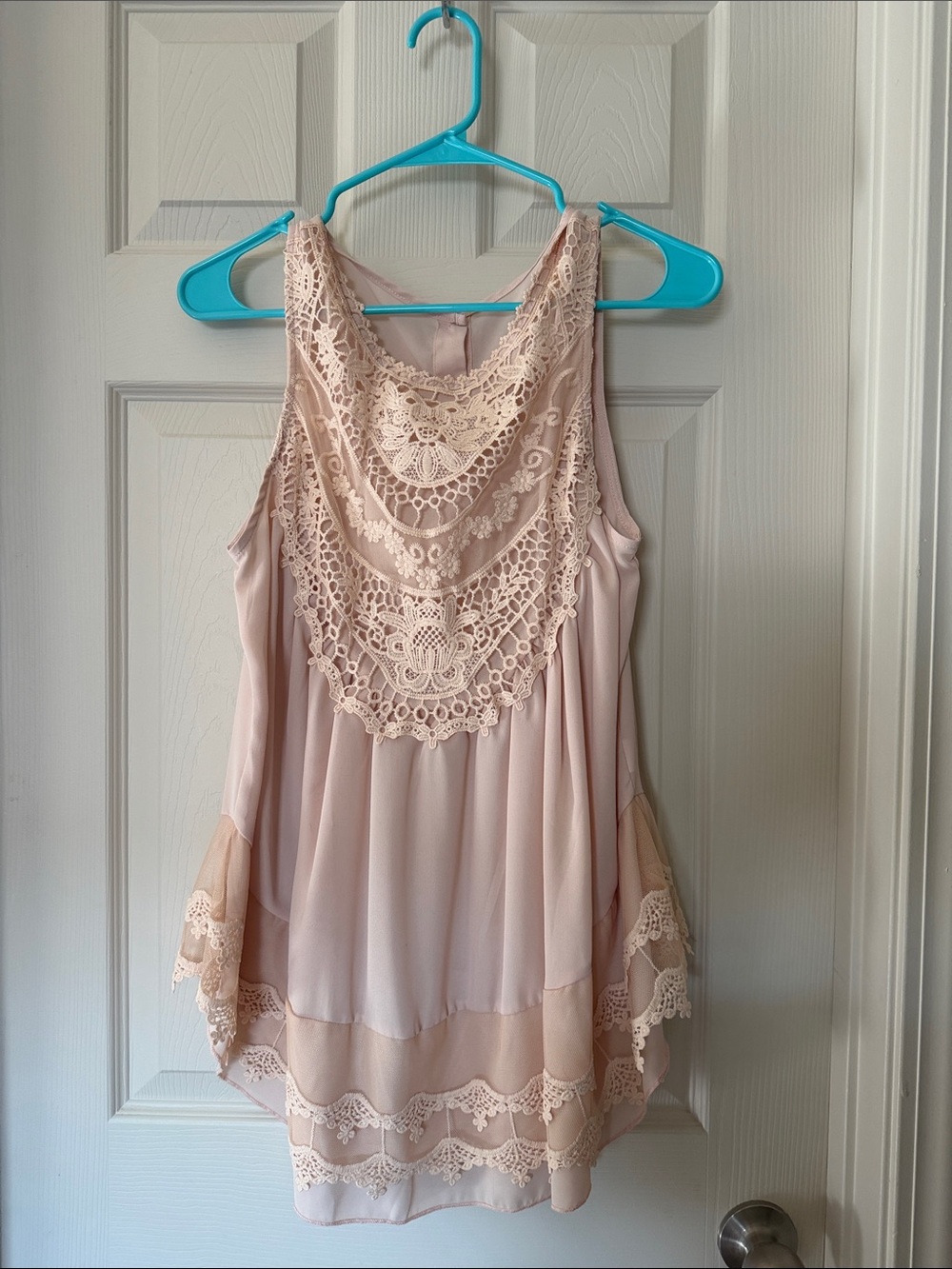 Amazon Blush Lace Yoke Sleeveless Camisole